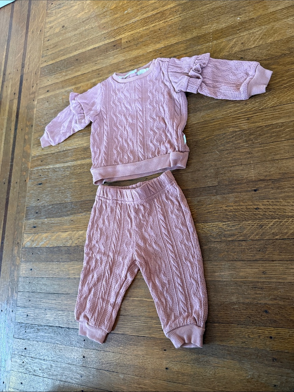 Tahari 6-9 month Cable Knit Sweater Set - Dusty Pink